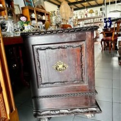 Arca / baú em Madeira