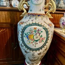 Jarrão em Porcelana