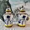 Par de Potes em Porcelana