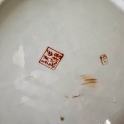 Par de Ânforas e Prato Oriental