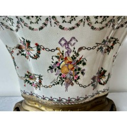 Centro de Mesa- Floreira em Porcelana