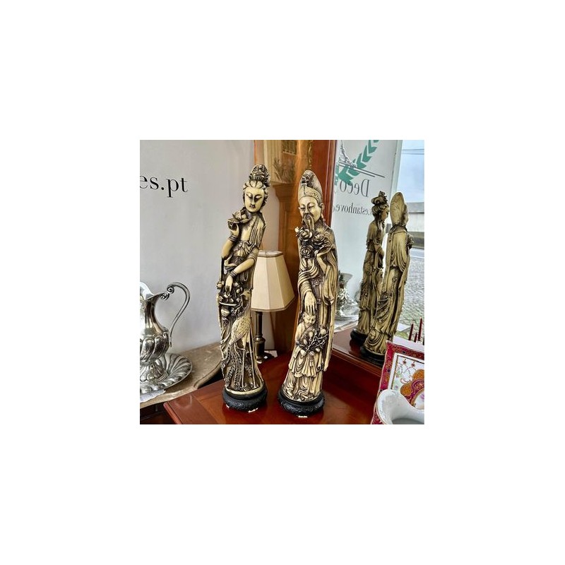 Estatuetas em Marfinite