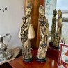 Estatuetas em Marfinite