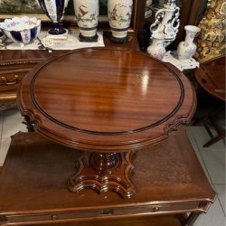 Mesa de Centro em Madeira