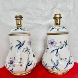 Par de Candeeiros em Porcelana