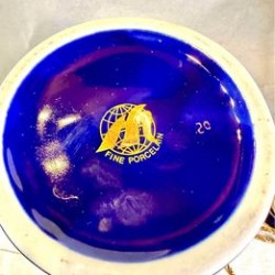 Par de Jarras em Porcelana