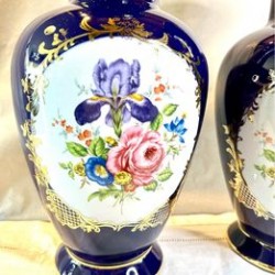 Par de Jarras em Porcelana