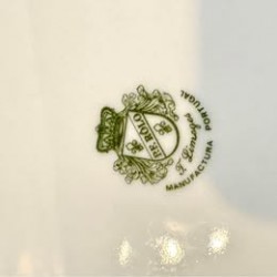 Centro de Mesa em Porcelana