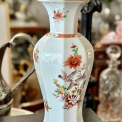 Jarra em Porcelana [VA] Magnólia